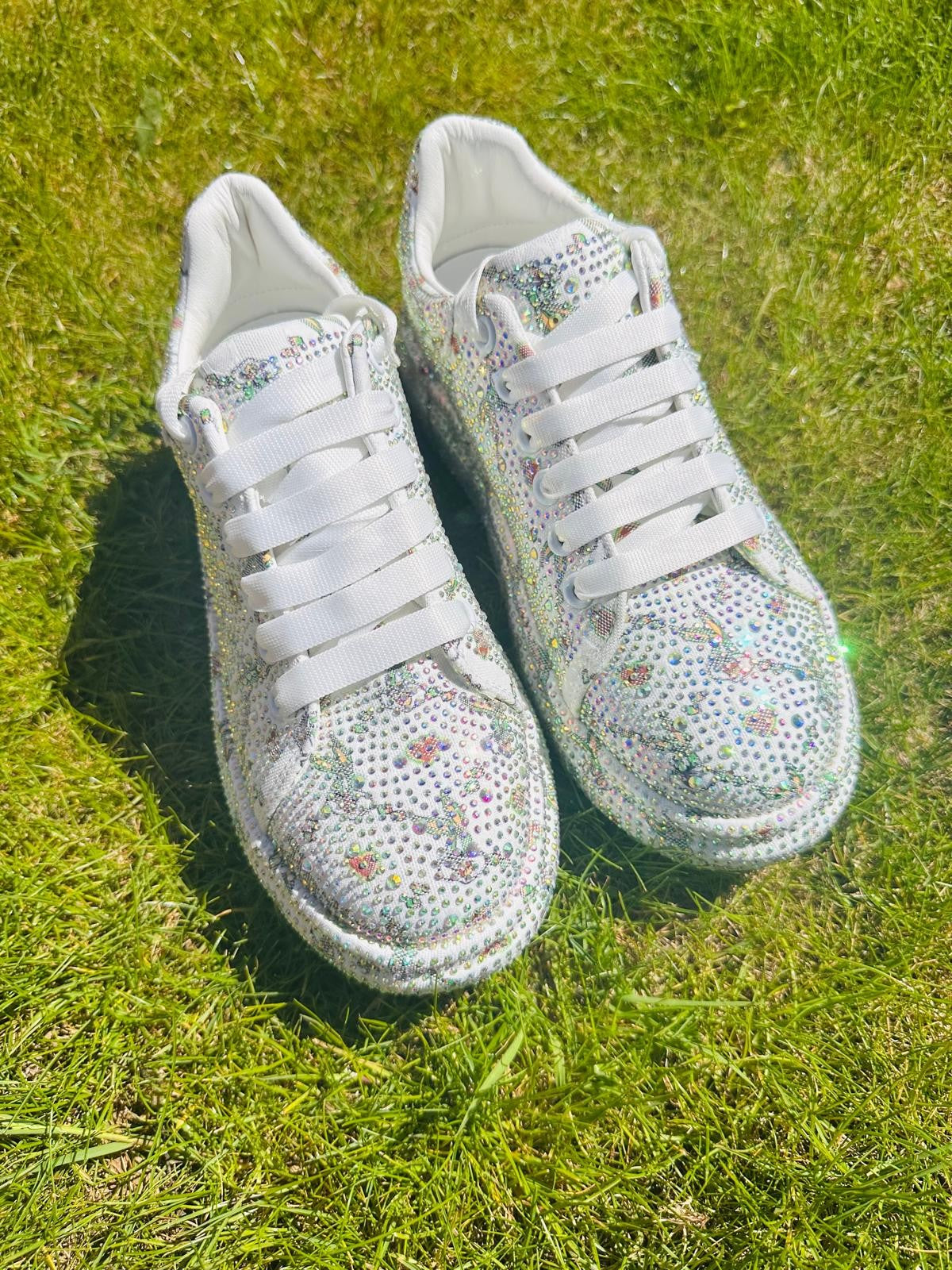 Tiffany – Fashionable Crystal Diamond Platform Sneakers