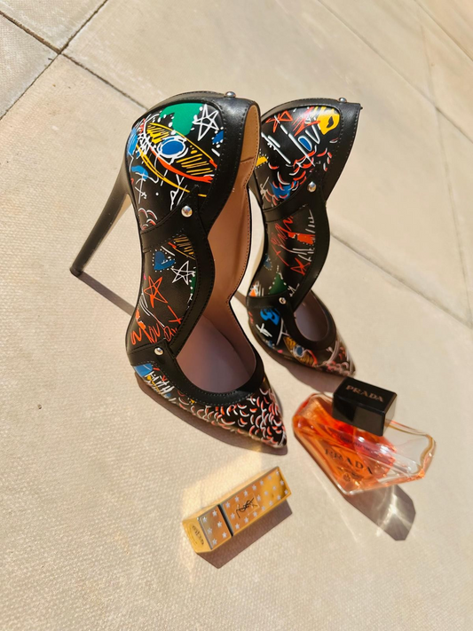 Sunrise – Graffiti Pointed Toe Banquet Stiletto Black