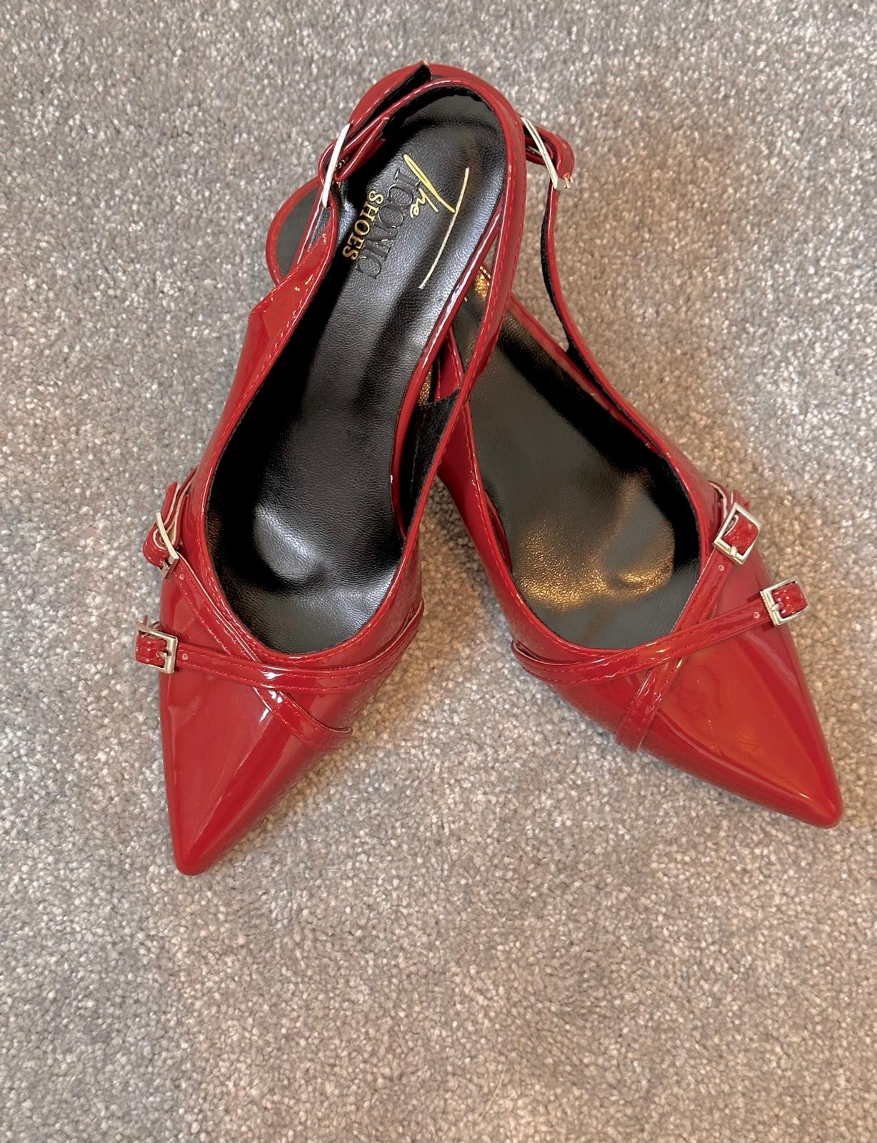 Patent Leather Pointed Toe Heels – MRS ELEGANT WINE RED