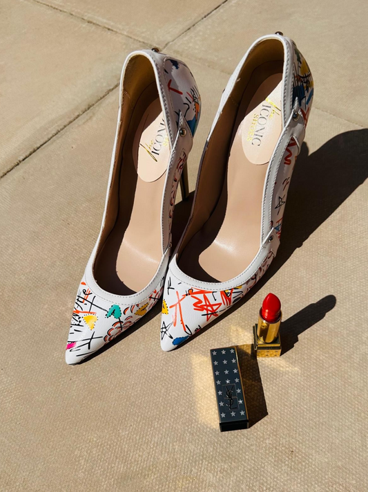 Sunrise – Graffiti Pointed Toe Banquet Stiletto White