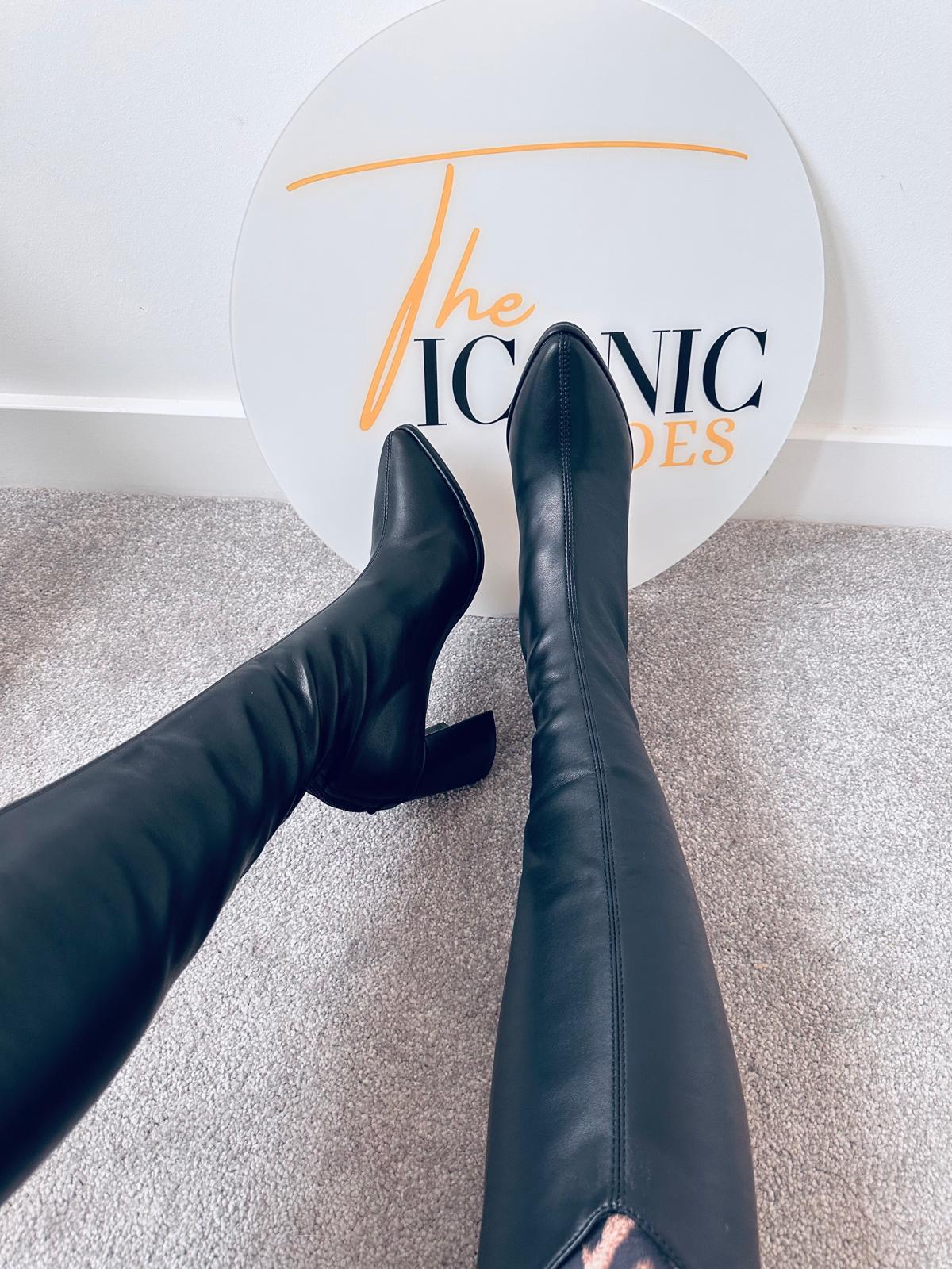 Simple Thick High Heels Autumn Winter Boots Knee High LILIANA